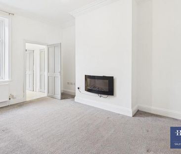 2 bedroom cottage to rent - Photo 2