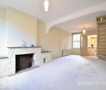 2 bedroom terraced house to rent - Photo 4