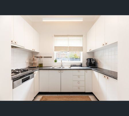 110 Clyde Street, North Bondi, NSW 2026 - Photo 3