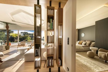 Le Cannet - Villa d'Exception avec Piscine – Esprit Balinais - Photo 4