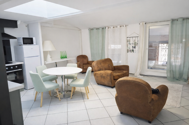 Location Appartement 1 pièce 55m² MONTAUBAN 82000 - Photo 1