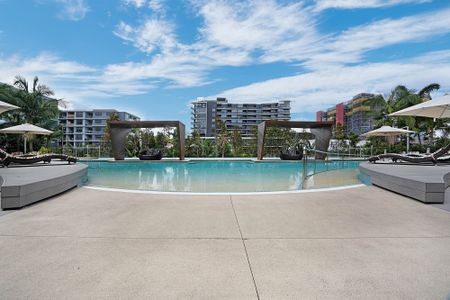 Resort Style all year round! - Photo 2