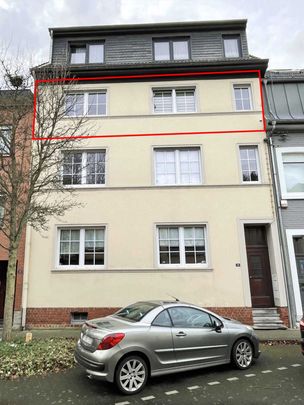 Moderne Stadtwohnung, 2. Etage mit luxuriöser Ausstattung in gepflegtem Altbau (Vier-Parteien-Miethaus) - Photo 1