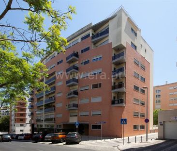 Apartamento T4 em Lisboa - Photo 1