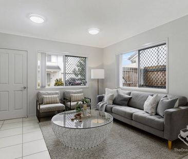 airconditioned 3-bedroom townhouse for rent in Griffin - Photo 1