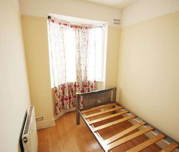 Rowley Close, Wembley, Middlesex, HA0 - Photo 3