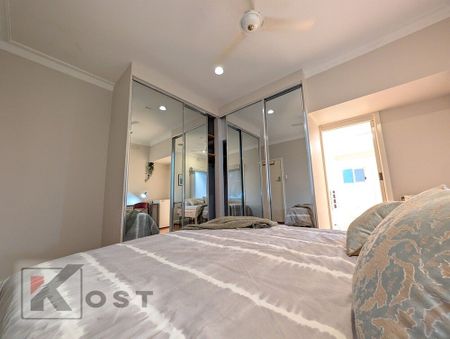 Blackburn South - Photo 2