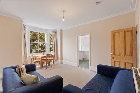 Hemstal Road, West Hampstead, London - Photo 3