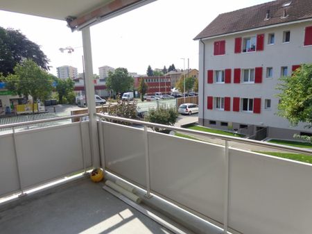 Schöne Genossenschaftswohnung in Bözingen mit Balkon / Appartement d'une coopérative à Boujean avec balcon - Photo 3