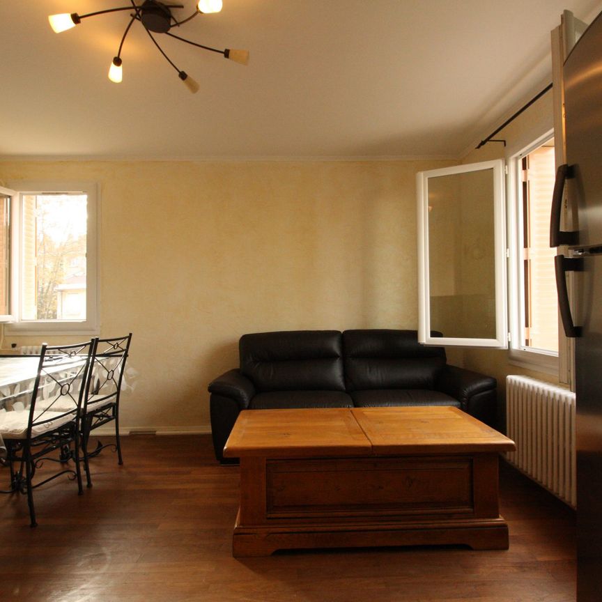 Location Appartement 3 pièces 54m² VILLEURBANNE 69100 - Photo 1