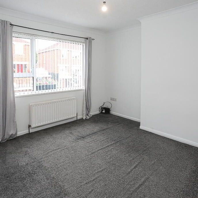 30 Mountainview Parade, Belfast, BT14 7GY - Photo 1