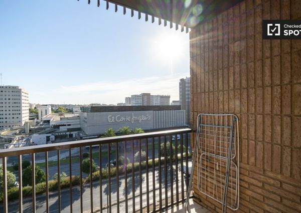 valencia, Valencian Community 46002