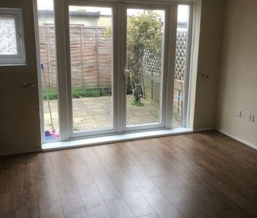 3 Bed Semi-Detached House, Alverstone Road, E12 - Photo 1