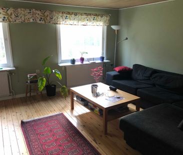 Signalbacken, Vårby - Photo 1