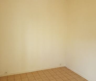 Location Appartement 2 pièces 41m² ORLEANS 45000 - Photo 5