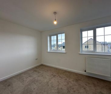 3 bedroom semi-detached house to rent - Photo 4