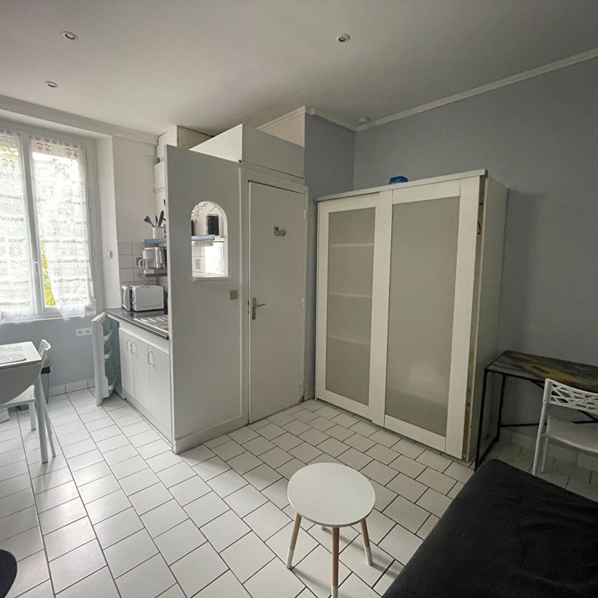 Location Appartement 1 pièce 14m² - Photo 1