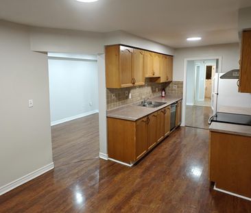 For Lease - 113 Brickyard Way, Brampton, Ontario - Photo 3