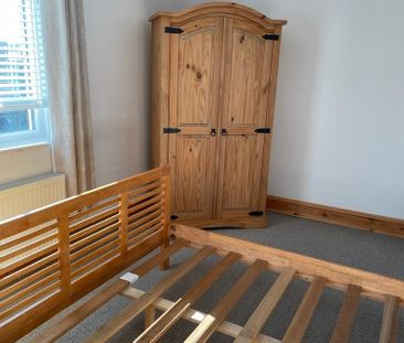 2 bedroom property to rent - Photo 4