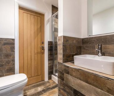 18 Hartley Grove, Leeds, LS6 2LD - Photo 5