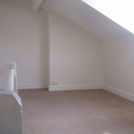 2 bedroom house to rent - Photo 4