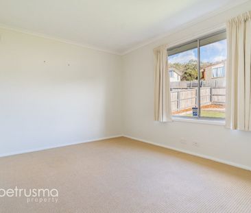 142 Tollard Drive - Photo 2