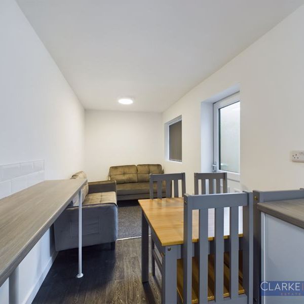 Craven Street, Middlesbrough - Photo 1