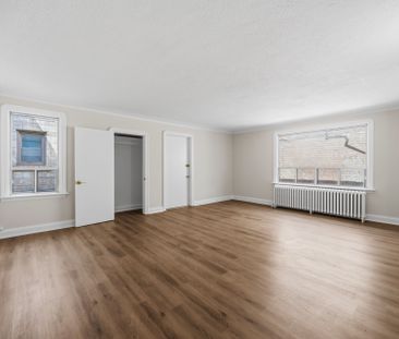 For Lease - 1958A Eglinton Avenue, Toronto, Ontario - Photo 6