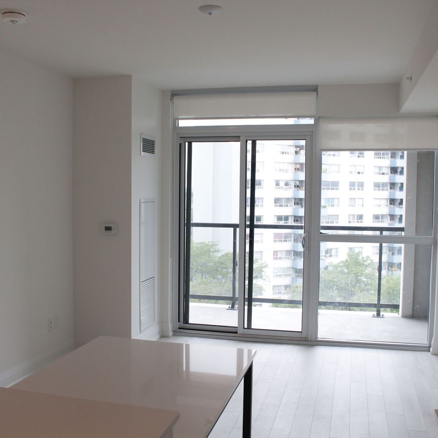 For Lease - 1461 Lawrence Avenue Unit# 803, Toronto, Ontario - Photo 1