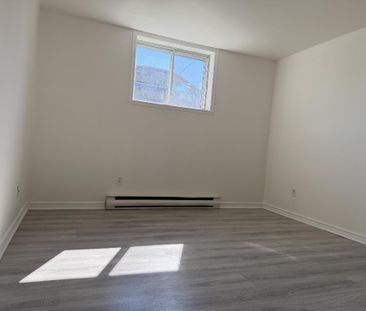 Appartement à louer à St-Hubert 4 et demie - Photo 2