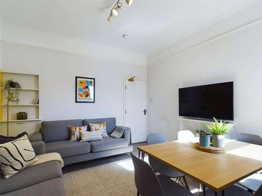 West Parade, Lincoln, Lincolnshire, LN1 - Photo 1