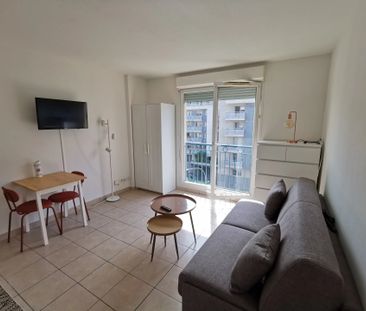 Location Appartement 1 pièce 19m² NICE 06300 - Photo 1