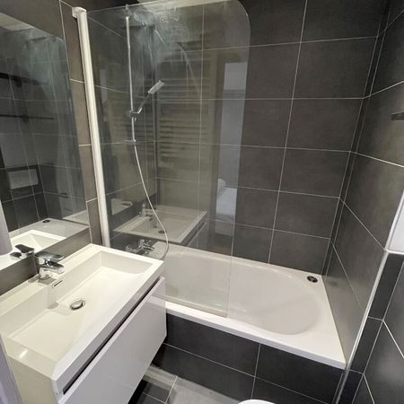 Location Appartement 2 pièces 37m² ROUEN 76000 - Photo 4