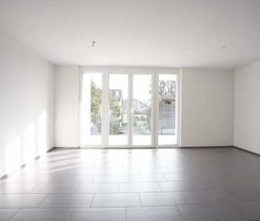 Modernes Wohnen - 4.5-Zimmerwohnung mit Gartensitzplatz - Photo 1