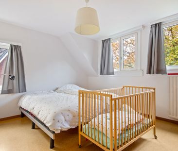 Mooie halfopen woning met garage op absolute toplocatie - Foto 3