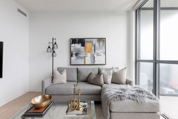 For Lease - 110 Charles Street Unit# 3410, Toronto, Ontario - Photo 1