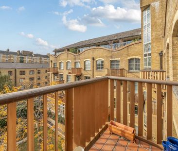 1 Bedroom Flat to Rent in The Circle Queen Elizabeth Street, London... - Photo 4