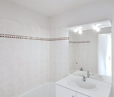 Location Appartement 2 pièces 43m² ALBI 81000 - Photo 5