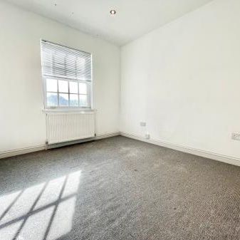 Trinity Square, Margate, CT9 1QD, Kent - Photo 1