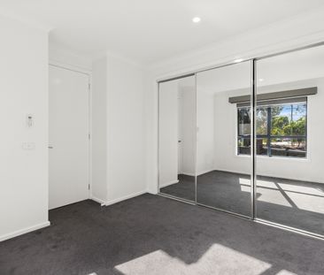 1/8 Satelburg Court, Heidelberg West VIC 3081 - Townhouse For Rent ... - Photo 1