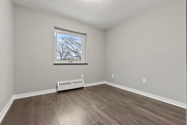 For Lease - 473 Linwell Road Unit# 201, St. Catharines, Ontario - Photo 1