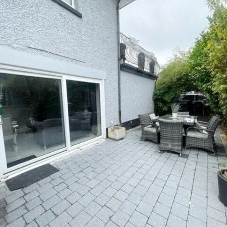 Queens Park Gardens, Bournemouth - Photo 1