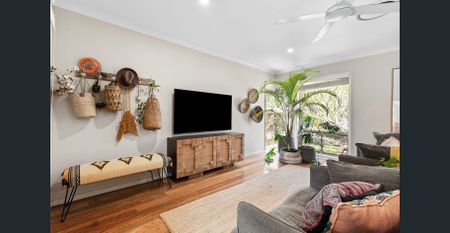 Fully Furnished Family Home in Peregian Springs! - Photo 2