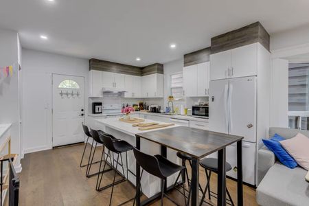 For Lease - 15 Ferrier Avenue Unit# Main Fl, Toronto, Ontario - Photo 5