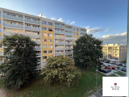 Pronájem bytu 3+1 74 m2 - Фото 3