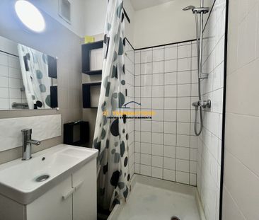 Appartement à louer, 7 pièces - Saint-Étienne 42100 - Photo 2