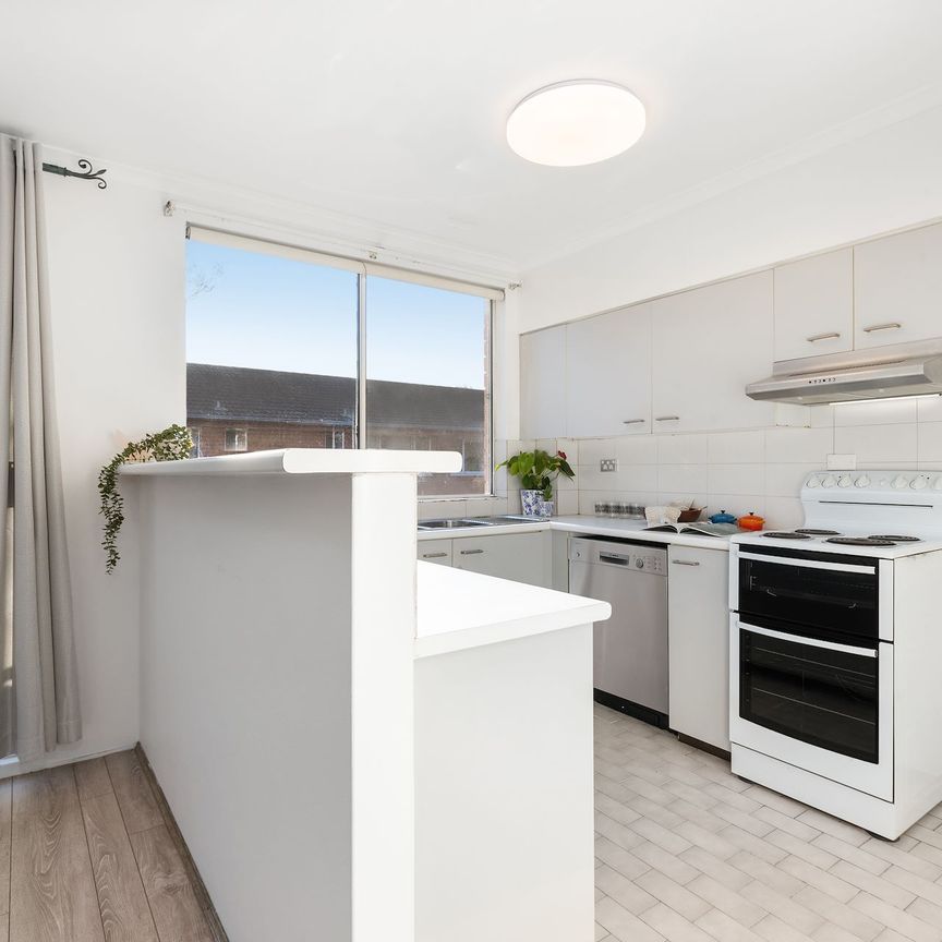 8/147-151 Talavera Road, Marsfield. - Photo 1