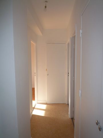 Appartement à louer 4 pièces - Photo 5