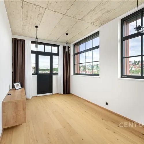 Elegantní 3+kk apartmán s balkonem k pronájmu, novostavba s výtahem, parkovacím stáním a sklepem, Kolbenova 1032/5h, Vysočany, 190 00 Praha. - Photo 1