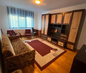 Apartament 2 camere decomandat zona PodgoriaMalul Muresului - Fotografie 2